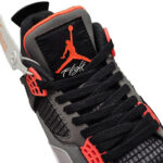 Nike Jordan 4