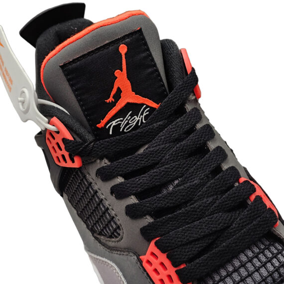 Nike Jordan 4