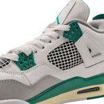 Nike Jordan 4