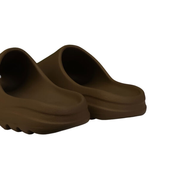 Yeezy Slide