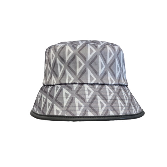 Hat Dior