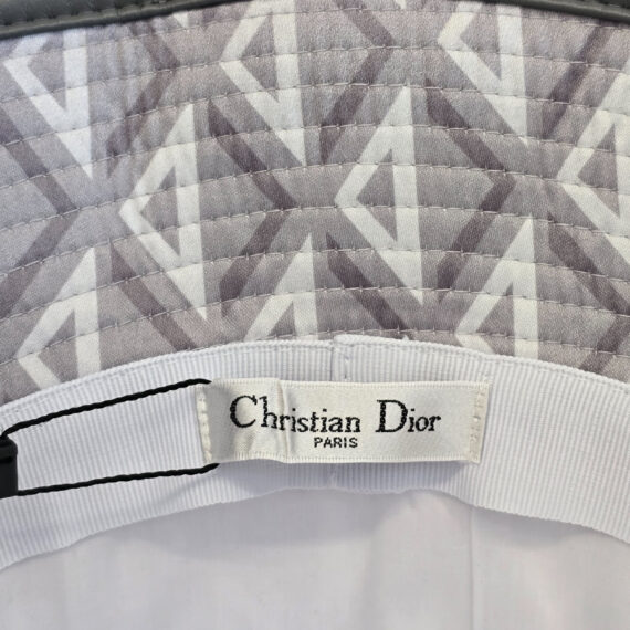 Hat Dior