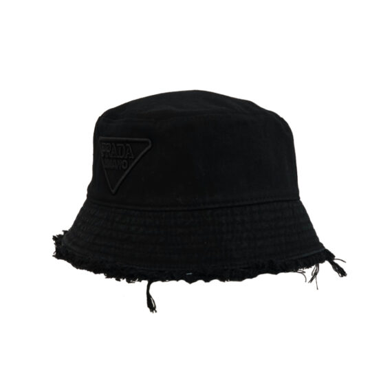 Hat Prada