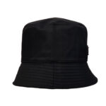 Hat Prada
