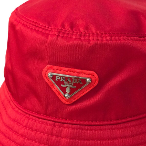 Hat Prada