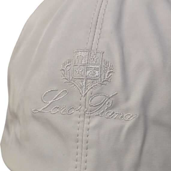 Cap Loro Piana
