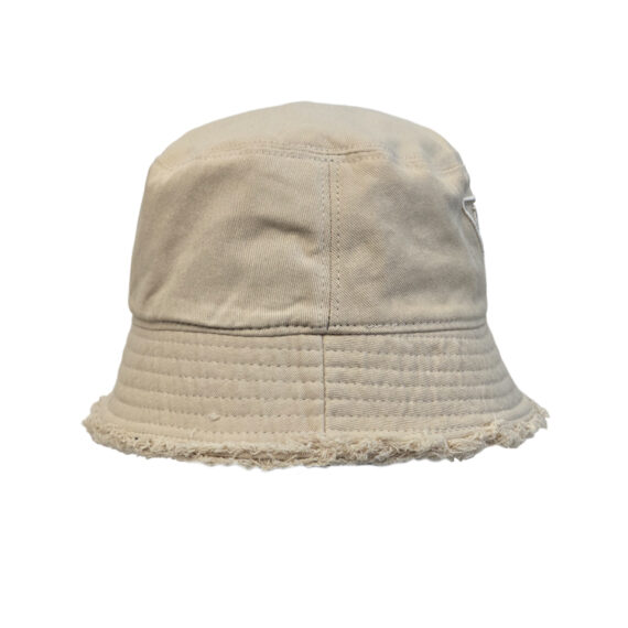 Hat Prada