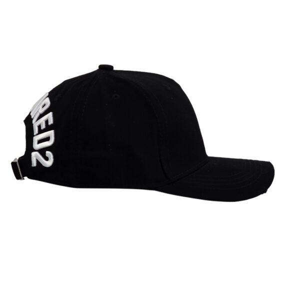 Cap Dsquared2