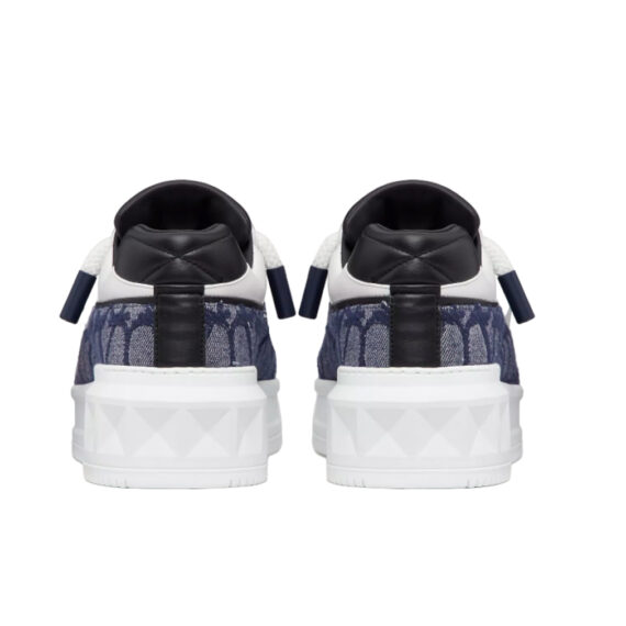 Valentino Sneakers