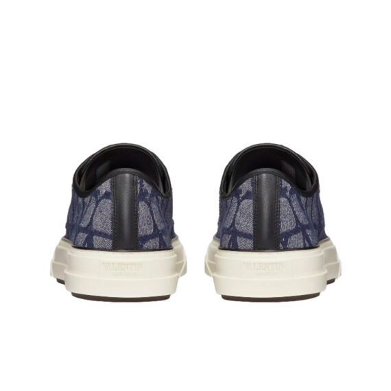 Valentino Sneakers