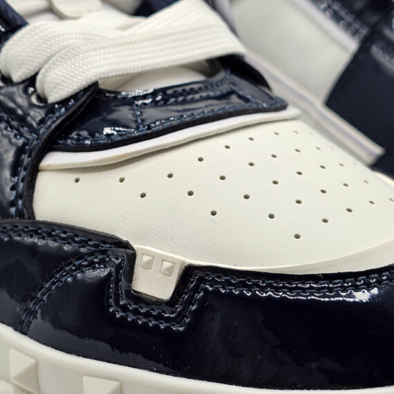 Valentino Sneakers