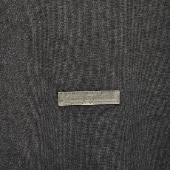 Set Acne Studios