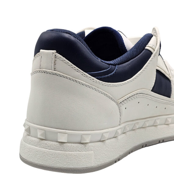 Valentino Sneakers
