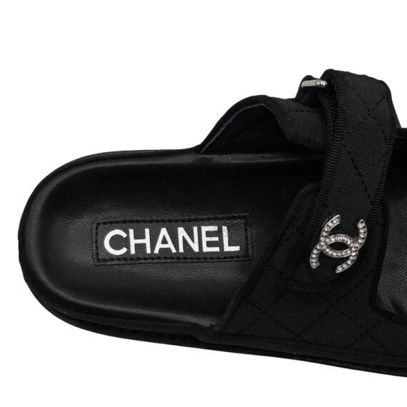 Slippers Chanel