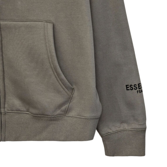 Essentials Set