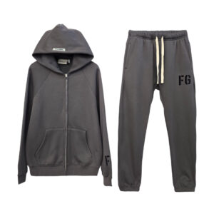 Essentials Set