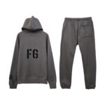 Essentials Set