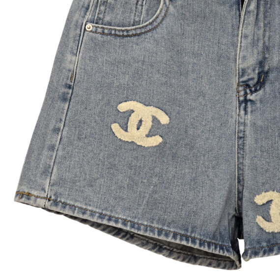 Chanel Short Jeans