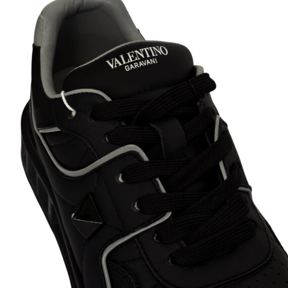 Valentino Sneakers