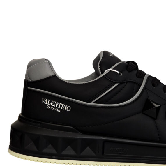 Valentino Sneakers