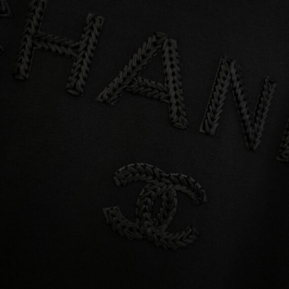 Chanel T-Shirt