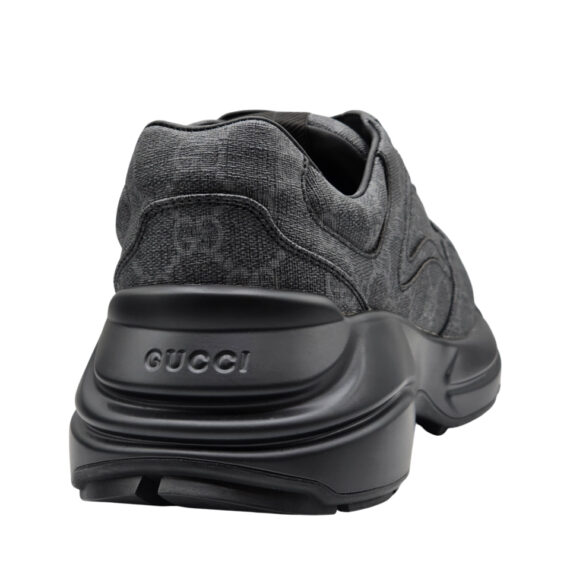 GG Sneakers