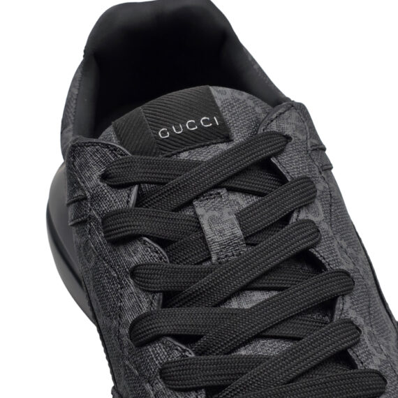 GG Sneakers
