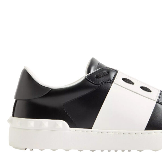 Valentino Sneakers