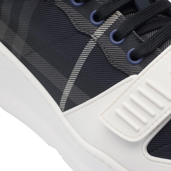 Burberry Sneakers