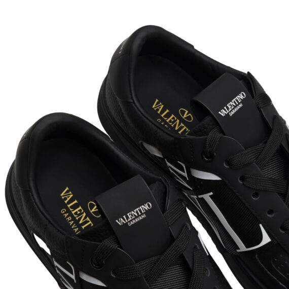 Valentino Sneakers
