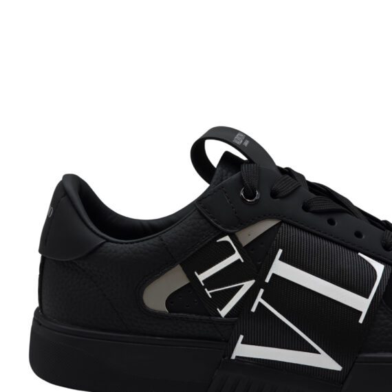 Valentino Sneakers