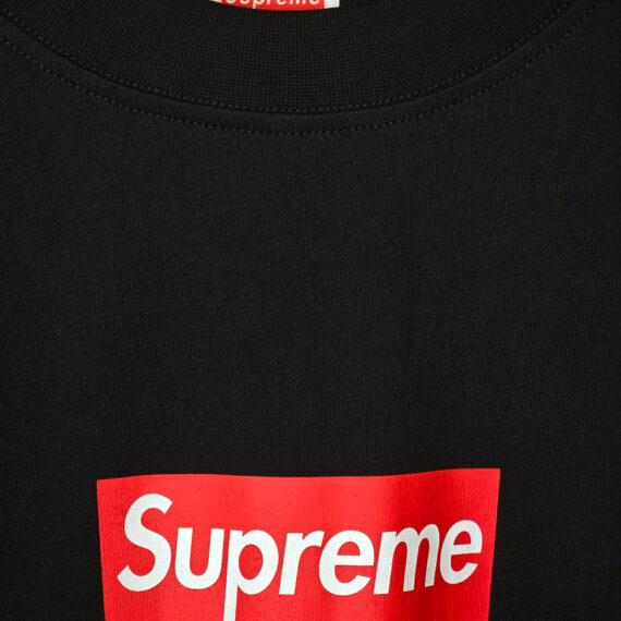 Supreme T-Shirt