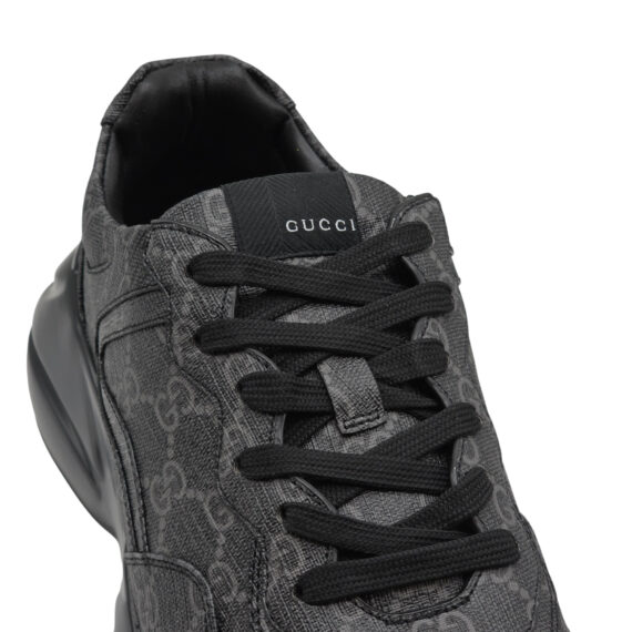 GG Sneakers