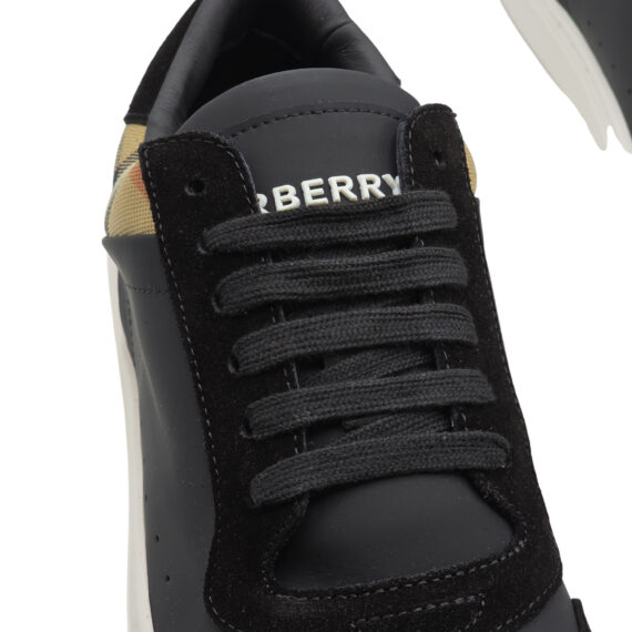 Burberry Sneakers