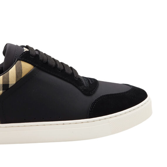 Burberry Sneakers