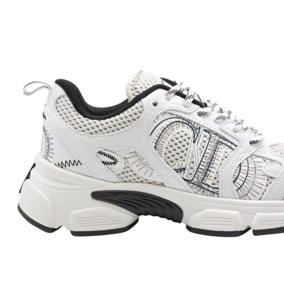 Dior Sneakers